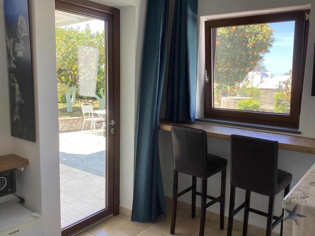 B&B Casetta Minghitto 아나카프리 외부 사진